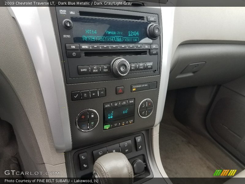 Dark Blue Metallic / Dark Gray/Light Gray 2009 Chevrolet Traverse LT