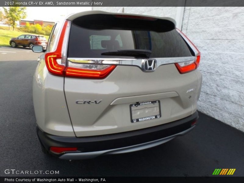 Sandstorm Metallic / Ivory 2017 Honda CR-V EX AWD