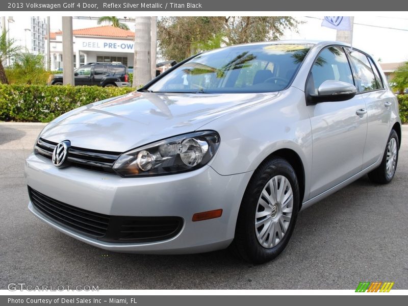 Reflex Silver Metallic / Titan Black 2013 Volkswagen Golf 4 Door
