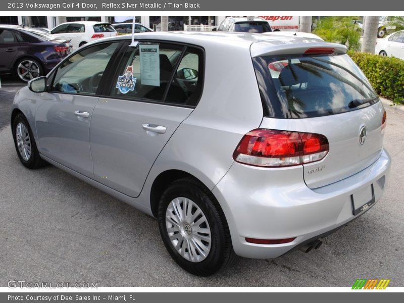 Reflex Silver Metallic / Titan Black 2013 Volkswagen Golf 4 Door
