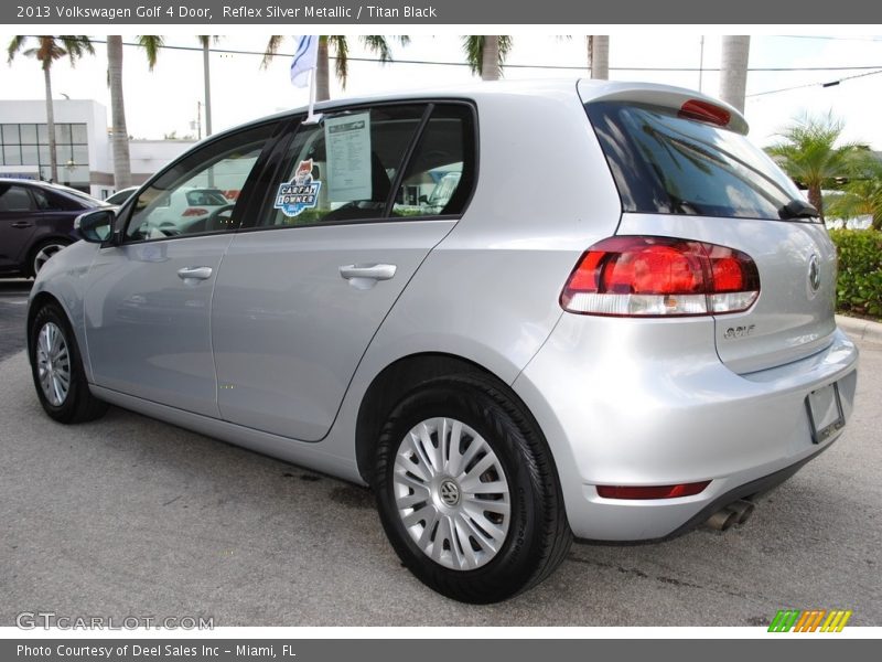 Reflex Silver Metallic / Titan Black 2013 Volkswagen Golf 4 Door
