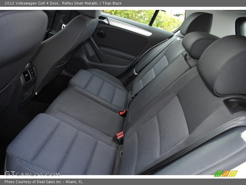 Reflex Silver Metallic / Titan Black 2013 Volkswagen Golf 4 Door