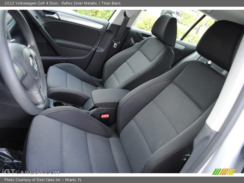 Reflex Silver Metallic / Titan Black 2013 Volkswagen Golf 4 Door