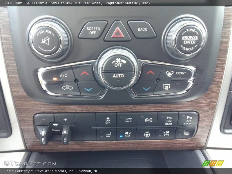 Bright Silver Metallic / Black 2018 Ram 3500 Laramie Crew Cab 4x4 Dual Rear Wheel