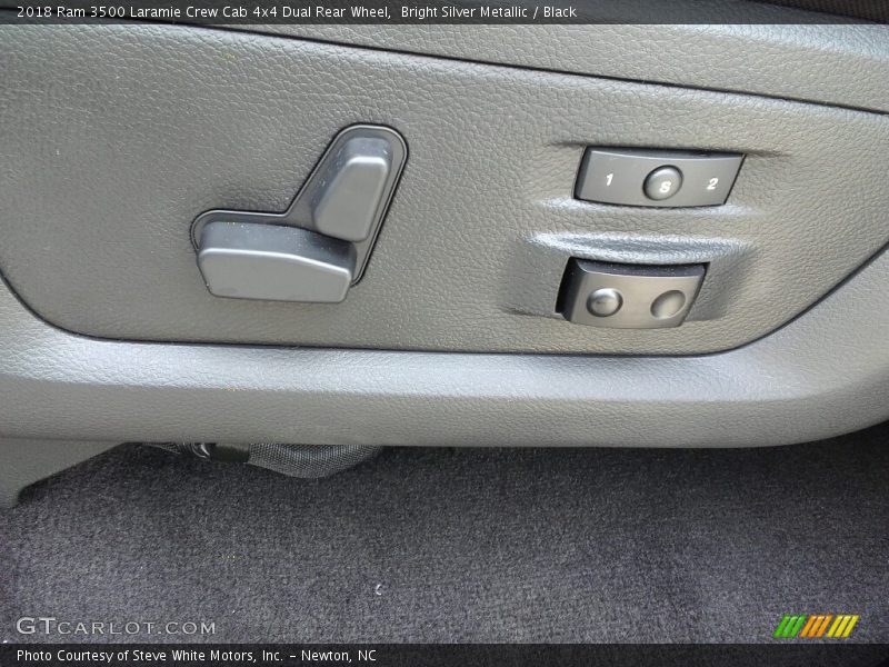 Bright Silver Metallic / Black 2018 Ram 3500 Laramie Crew Cab 4x4 Dual Rear Wheel