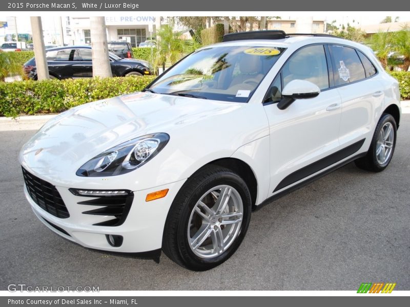 White / Luxor Beige 2015 Porsche Macan S