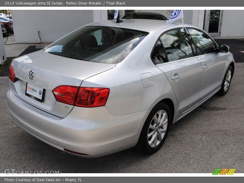 Reflex Silver Metallic / Titan Black 2014 Volkswagen Jetta SE Sedan