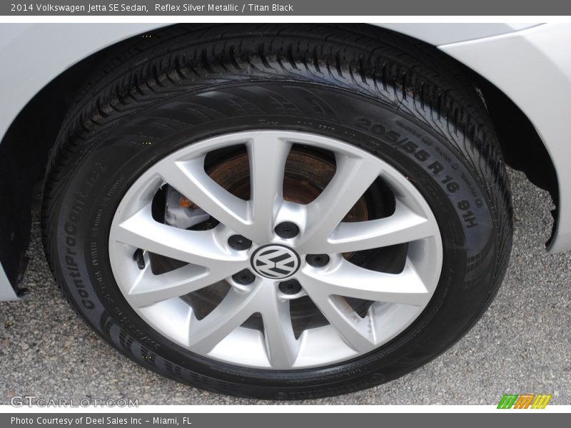 Reflex Silver Metallic / Titan Black 2014 Volkswagen Jetta SE Sedan
