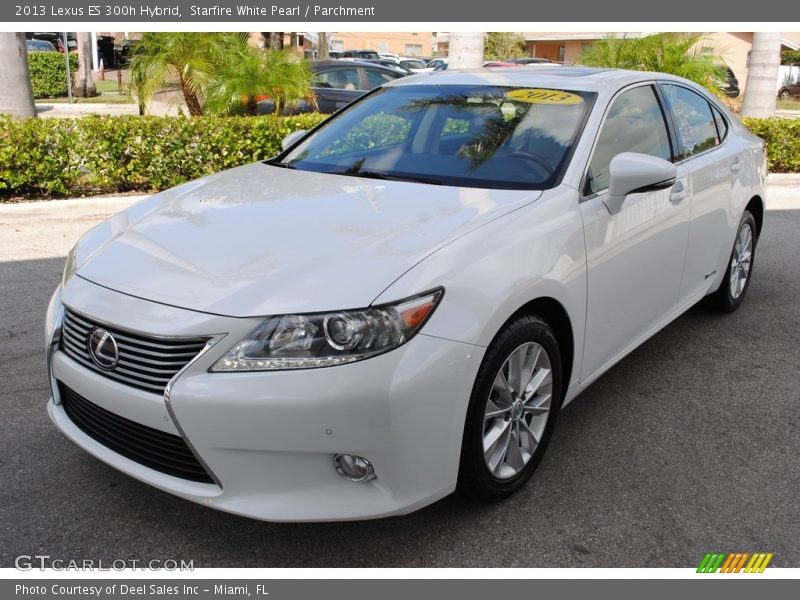 Starfire White Pearl / Parchment 2013 Lexus ES 300h Hybrid