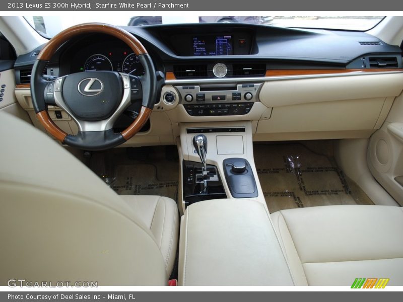 Starfire White Pearl / Parchment 2013 Lexus ES 300h Hybrid