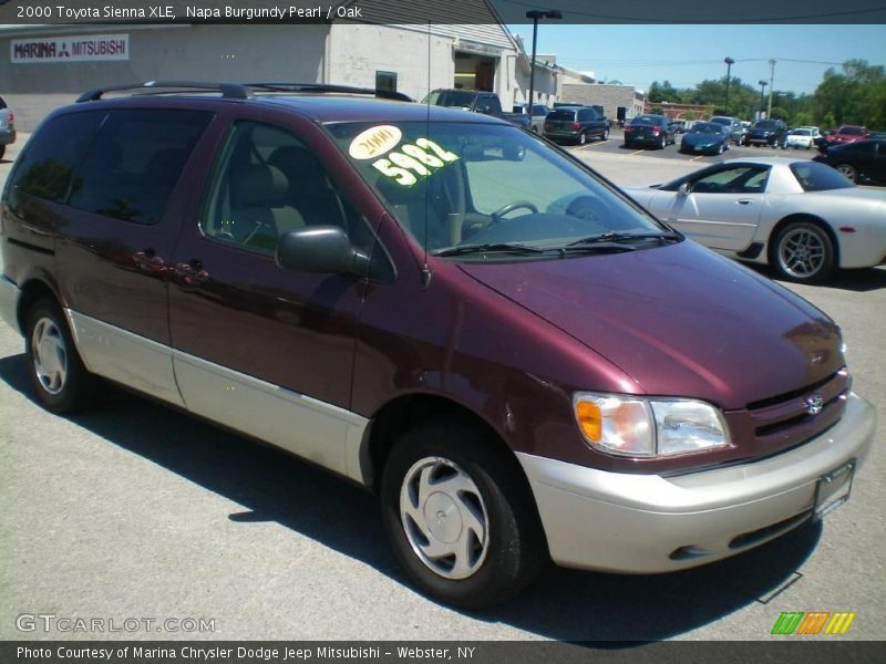 Napa Burgundy Pearl / Oak 2000 Toyota Sienna XLE