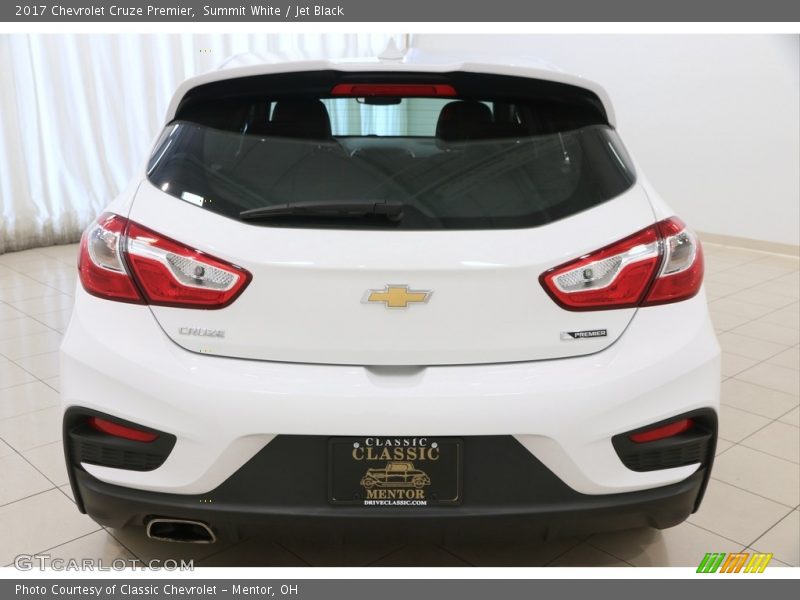 Summit White / Jet Black 2017 Chevrolet Cruze Premier