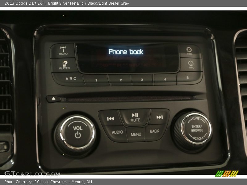 Bright Silver Metallic / Black/Light Diesel Gray 2013 Dodge Dart SXT