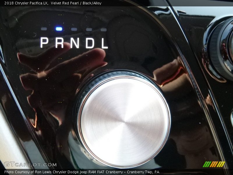 Velvet Red Pearl / Black/Alloy 2018 Chrysler Pacifica LX