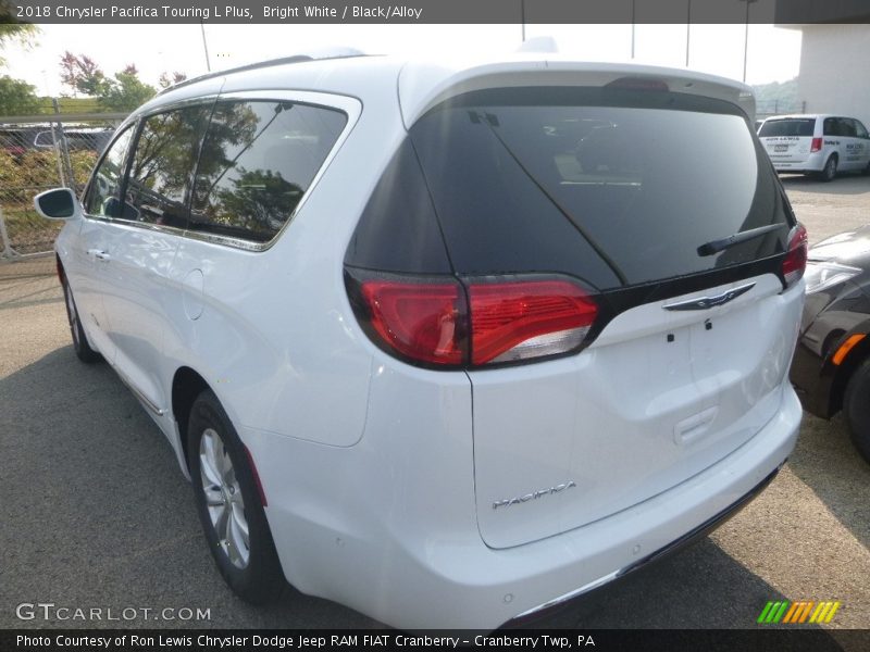 Bright White / Black/Alloy 2018 Chrysler Pacifica Touring L Plus