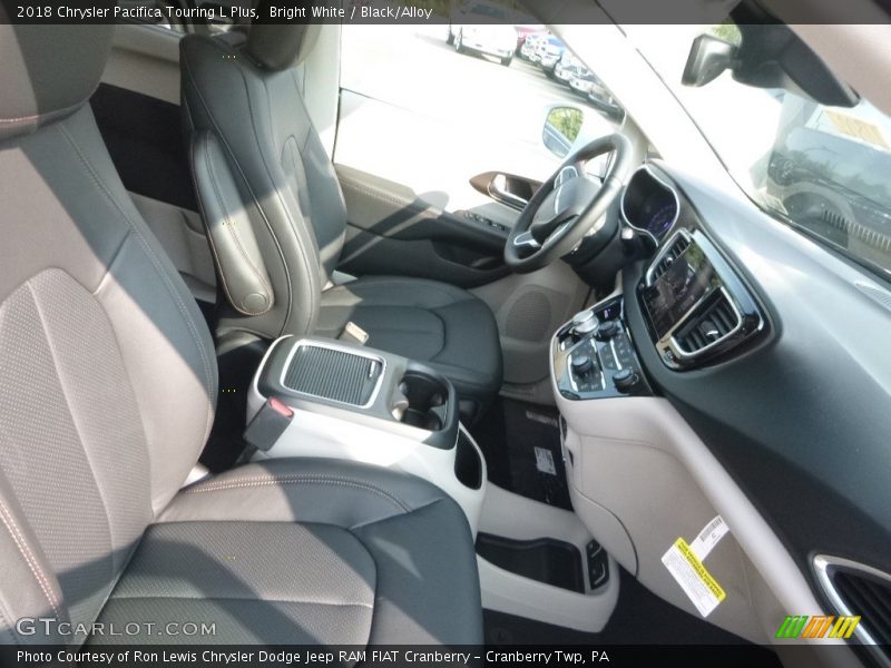 Bright White / Black/Alloy 2018 Chrysler Pacifica Touring L Plus