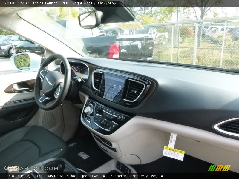Bright White / Black/Alloy 2018 Chrysler Pacifica Touring L Plus