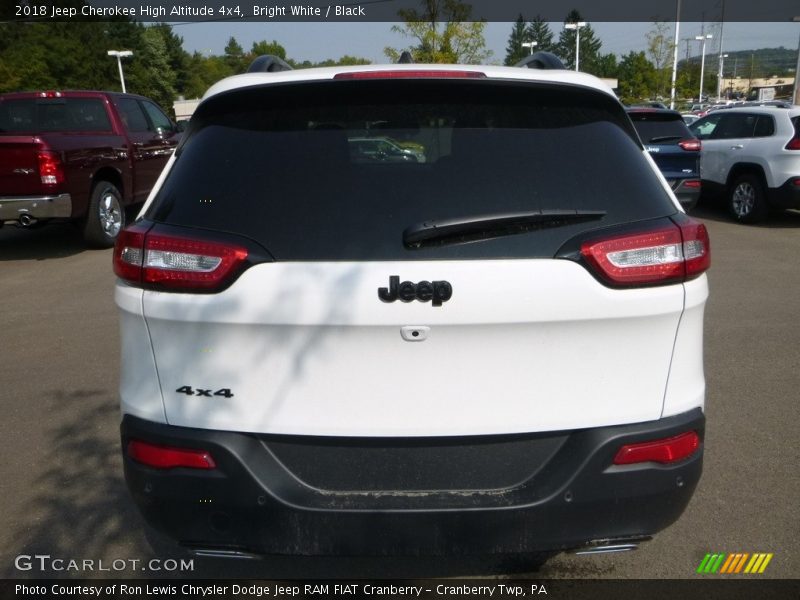 Bright White / Black 2018 Jeep Cherokee High Altitude 4x4