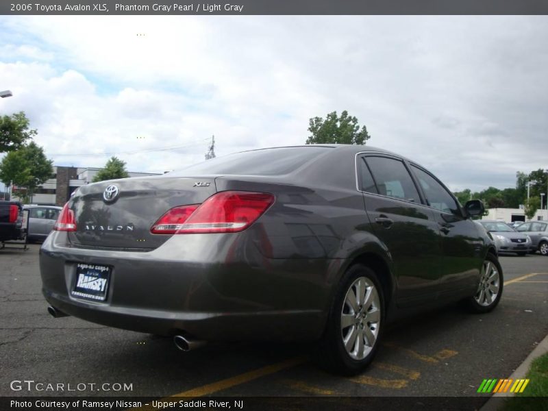 Phantom Gray Pearl / Light Gray 2006 Toyota Avalon XLS