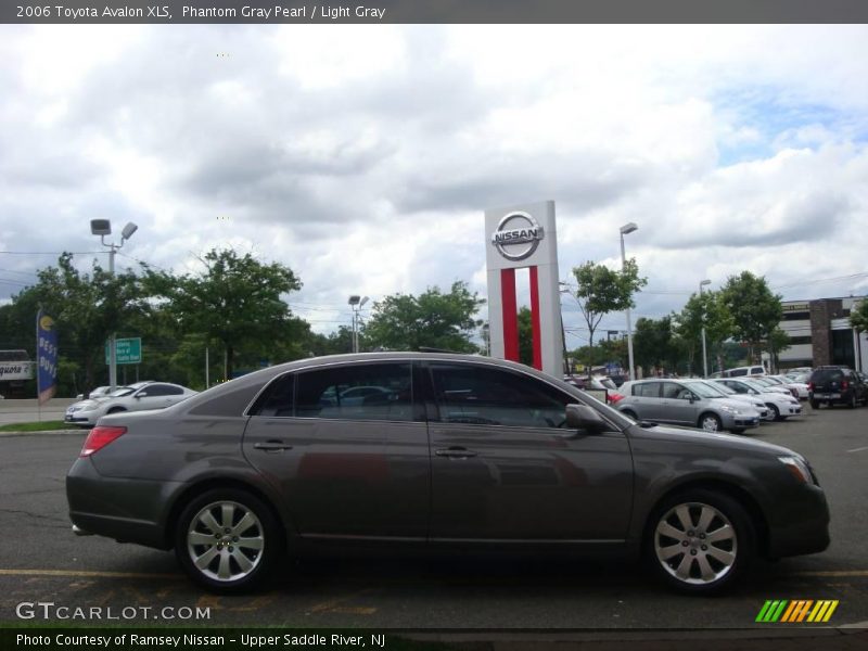 Phantom Gray Pearl / Light Gray 2006 Toyota Avalon XLS