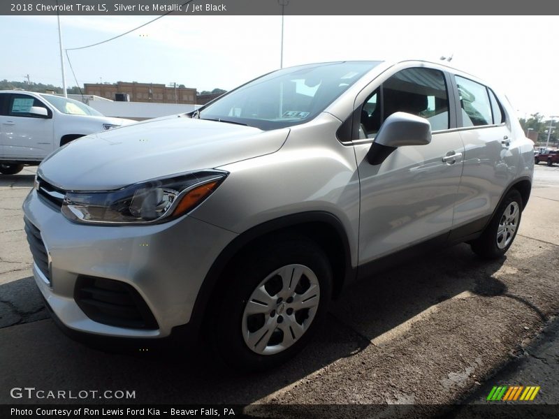 Silver Ice Metallic / Jet Black 2018 Chevrolet Trax LS