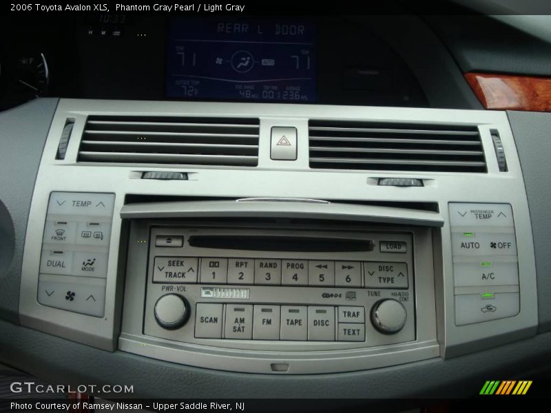 Phantom Gray Pearl / Light Gray 2006 Toyota Avalon XLS