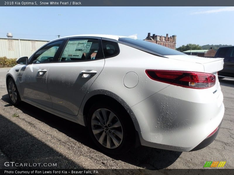 Snow White Pearl / Black 2018 Kia Optima S