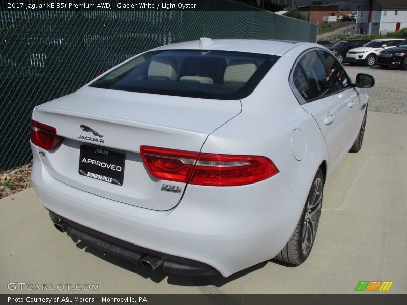 Glacier White / Light Oyster 2017 Jaguar XE 35t Premium AWD