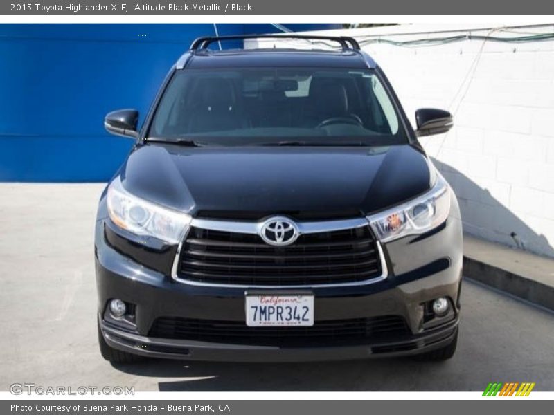 Attitude Black Metallic / Black 2015 Toyota Highlander XLE