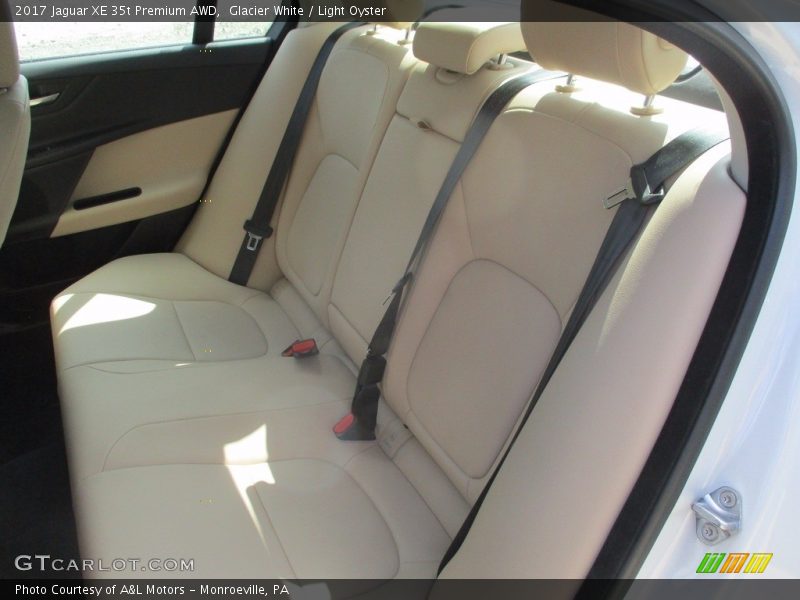 Glacier White / Light Oyster 2017 Jaguar XE 35t Premium AWD