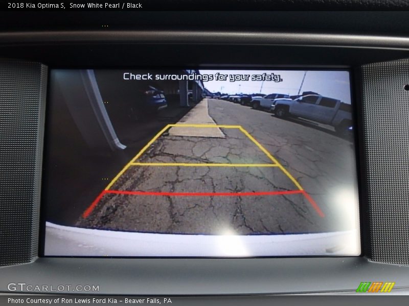 Snow White Pearl / Black 2018 Kia Optima S