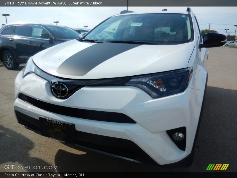 Front 3/4 View of 2018 RAV4 Adventure AWD