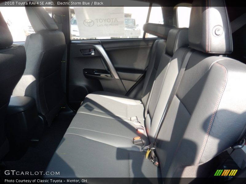 Electric Storm Blue / Black 2018 Toyota RAV4 SE AWD
