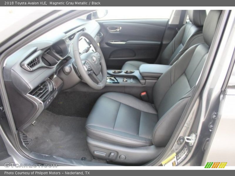 Magnetic Gray Metallic / Black 2018 Toyota Avalon XLE