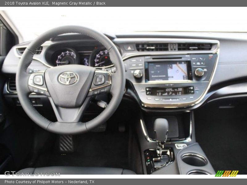 Magnetic Gray Metallic / Black 2018 Toyota Avalon XLE