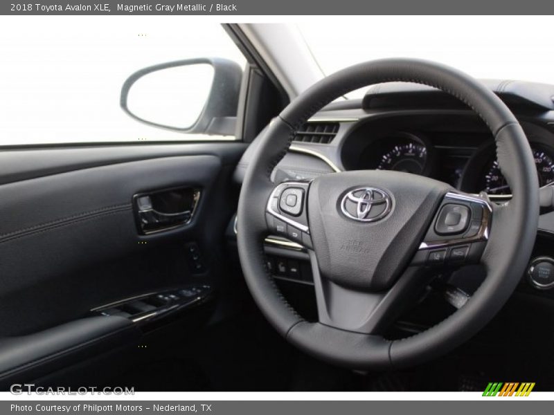 Magnetic Gray Metallic / Black 2018 Toyota Avalon XLE