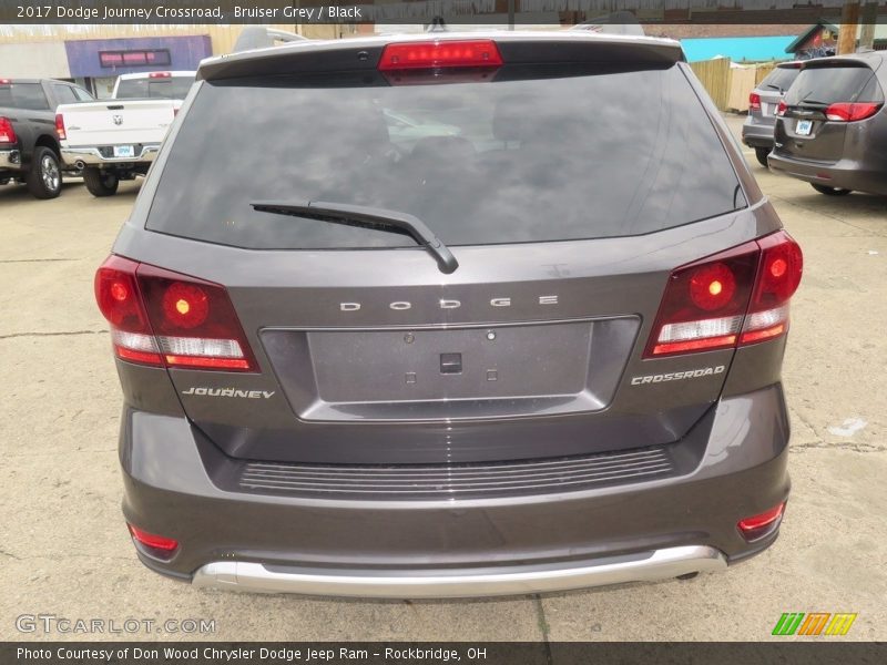 Bruiser Grey / Black 2017 Dodge Journey Crossroad