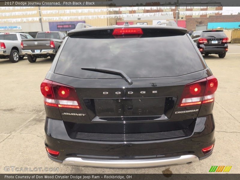 Pitch Black / Black 2017 Dodge Journey Crossroad