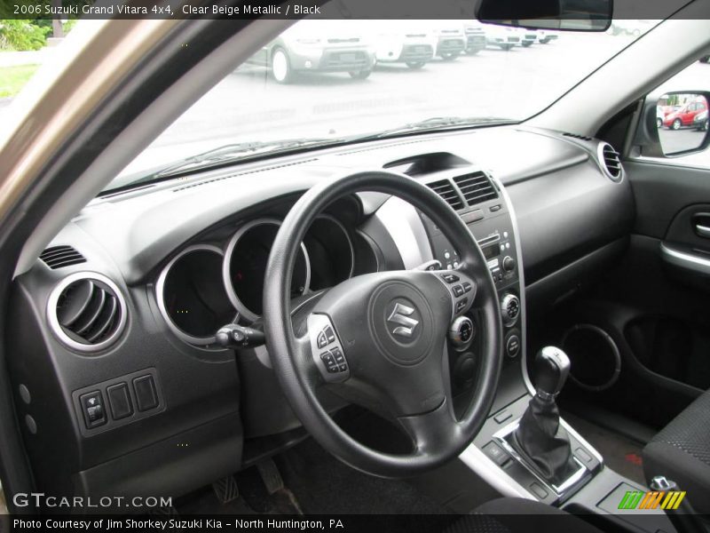 Clear Beige Metallic / Black 2006 Suzuki Grand Vitara 4x4