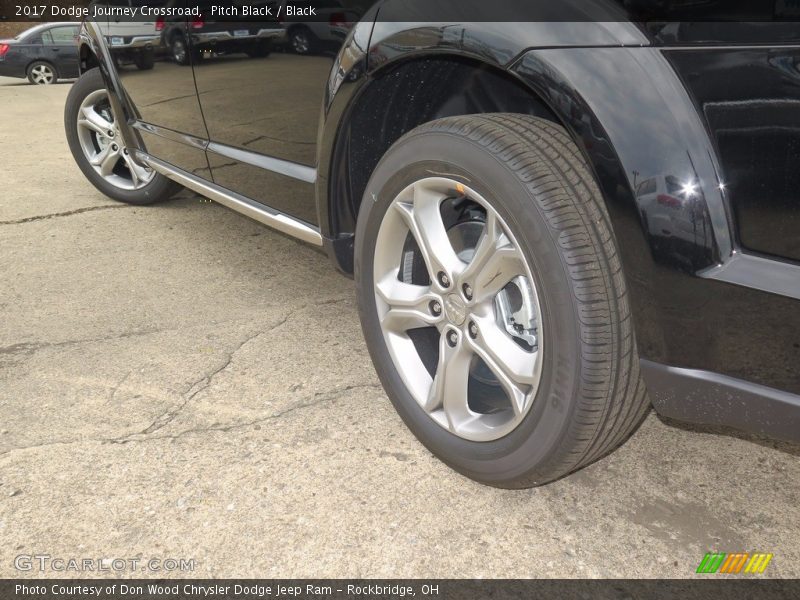Pitch Black / Black 2017 Dodge Journey Crossroad