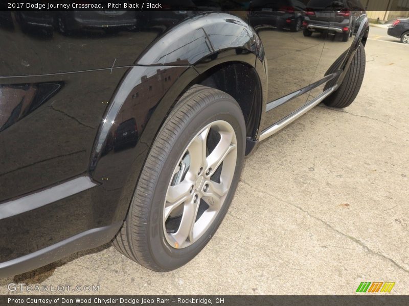 Pitch Black / Black 2017 Dodge Journey Crossroad