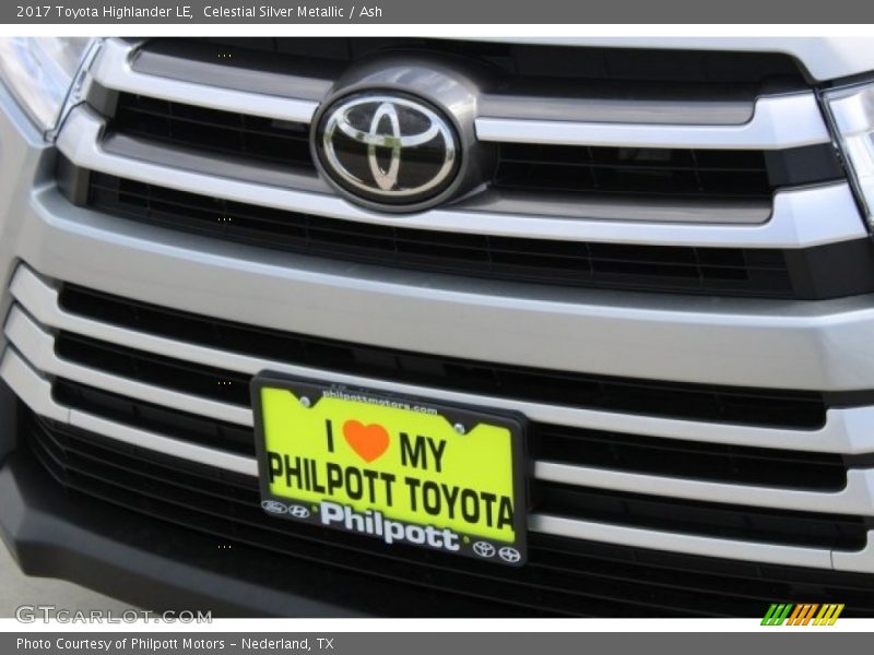 Celestial Silver Metallic / Ash 2017 Toyota Highlander LE