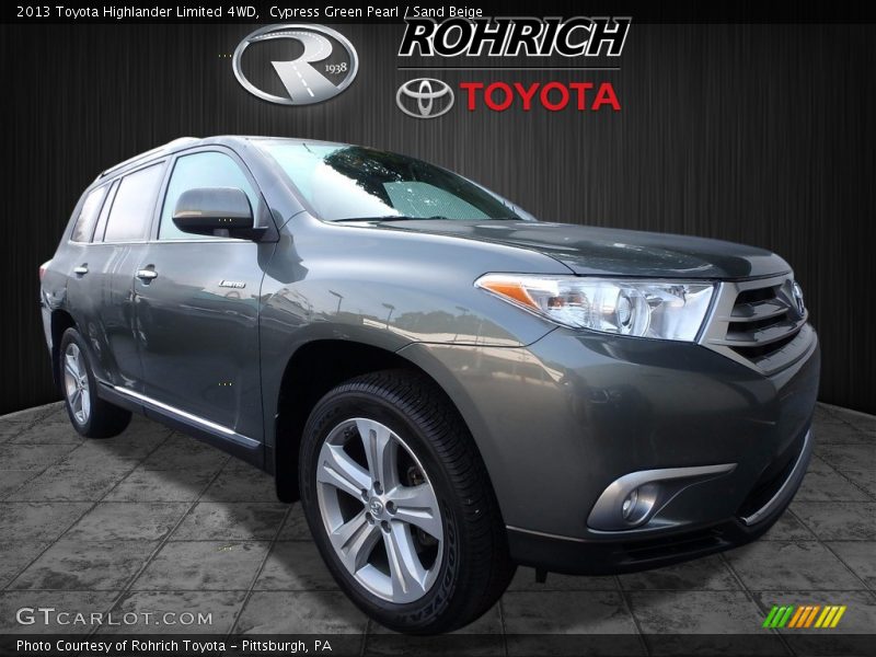 Cypress Green Pearl / Sand Beige 2013 Toyota Highlander Limited 4WD