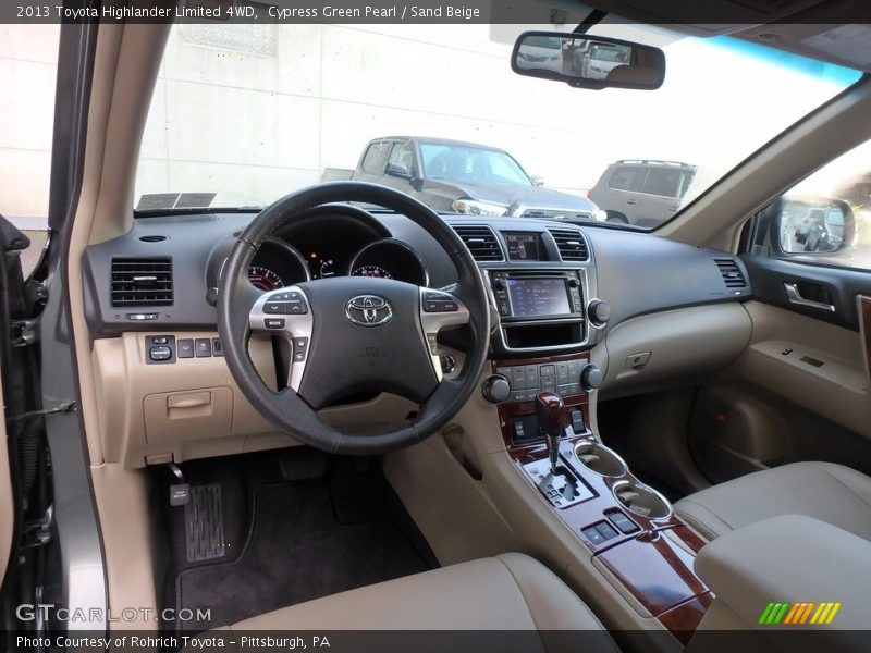 Cypress Green Pearl / Sand Beige 2013 Toyota Highlander Limited 4WD