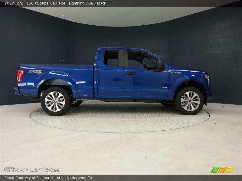 Lightning Blue / Black 2017 Ford F150 XL SuperCab 4x4