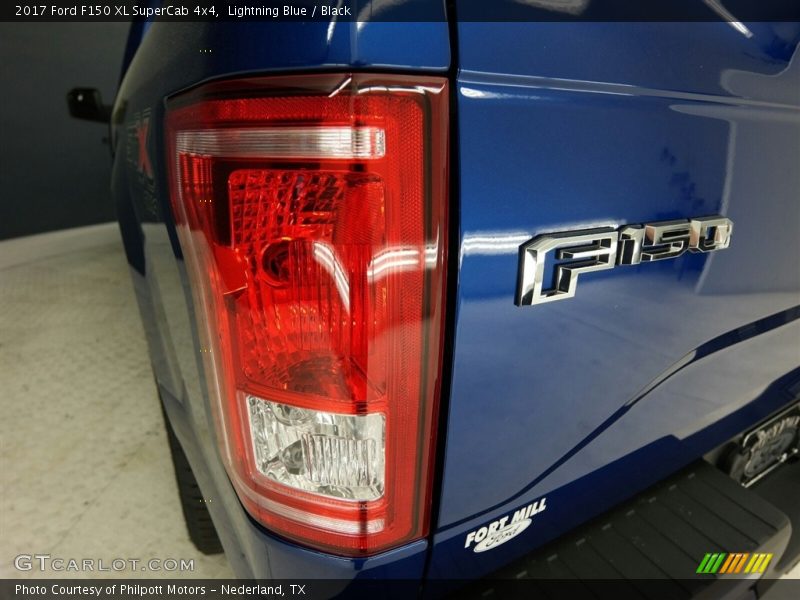 Lightning Blue / Black 2017 Ford F150 XL SuperCab 4x4