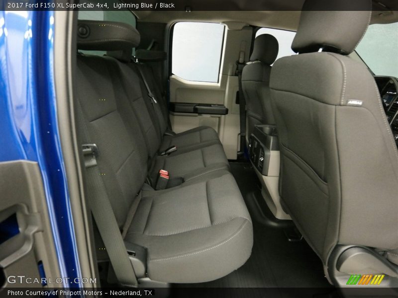 Lightning Blue / Black 2017 Ford F150 XL SuperCab 4x4