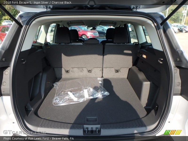 Ingot Silver / Charcoal Black 2018 Ford Escape S