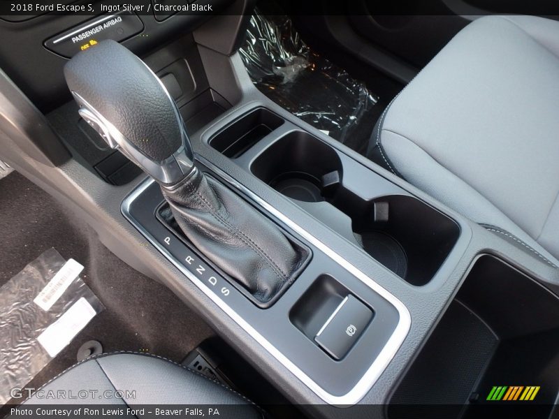 Ingot Silver / Charcoal Black 2018 Ford Escape S