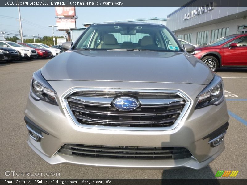 Tungsten Metallic / Warm Ivory 2018 Subaru Legacy 2.5i Limited
